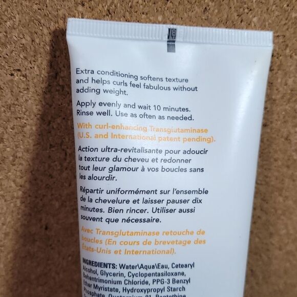 Bumble and Bumble Curl Concious For All Curls Nourishing Masque- 5 oz. - Picture 4 of 4